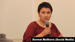 Рита Карасартова.