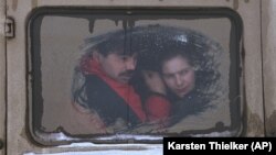 Нохчийн зудий, стаггий ду Соьлжа-ГIалара дIайоьдучу автобусахь, 1995 шо, дечкен-беттан 22 де
