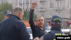 Лаша Чхартишвили