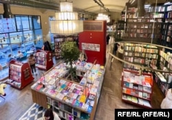 Книжный магазин "Подписные издания"