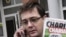 Charlie Hebdo neşiriniň öldürilen karrikaturaçysy - Stephane Şarbonnier. 