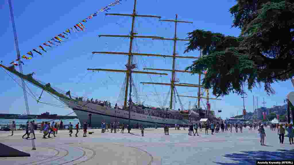 Екскурсія на &laquo;Херсонес&raquo; із нагоди дня міста була безкоштовною