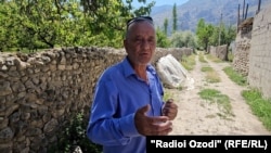 Шавкат Раҷабов, сокини Чоркӯҳи Исфара.