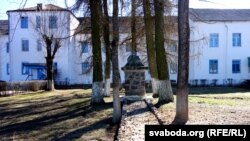 Колішні кляштар езуітаў у Жодзішках (цяпер псыхіятрычная лякарня)