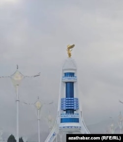 Durky täzelenen Bitaraplyk binasy