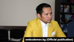 Викрам Рузиев.