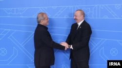 Məsud Pezeşkian və İlham Əliyev