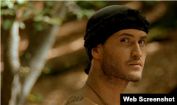 У фільмі Саніна Сеітаблаєв зіграв татарського воїна