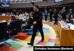 Президент України Володимир Зеленський на спеціальному саміті лідерів ЄС, присвяченому обговоренню України та європейської оборони у Брюсселі, Бельгія, 6 березня 2025 року