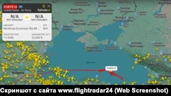 Полет американского разведывательного беспилотника Northrop Grumman RQ-4B Global Hawk над Черным морем 30 августа 2025 года. Скриншот с сайта www.flightradar24
