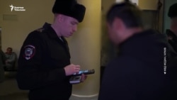 "Күйөөм сакалы үчүн депортацияланды". "Крокустагы" терактка бир жыл
