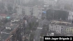 Покровськ у тумані з фото українського дрона, Донецька область, листопад 2025 року