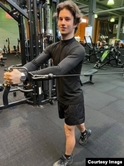 Станислав Кочиш