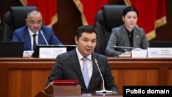 Бакыт Сыдыков.