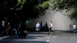 آیا جامعه ایران آمادۀ همراهی با حکومت در جنگ با اسرائیل است؟
