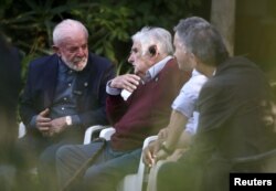 Хосе Мухика встречается в Монтевидео с президентом Бразилии Лулой да Силва. Декабрь 2024 г.