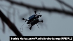 Один из распространенных типов FPV-дронов, используемых ВСУ, на фронте в районе Курахово
