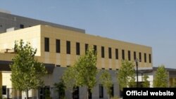 Здание посольства США в Душанбе.