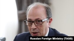 Արա Այվազյանը, արխիվ