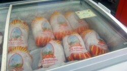 Türkmenistanyň bazarlarynda “görkezme-esbap” towuk etleri peýda bolup başlady