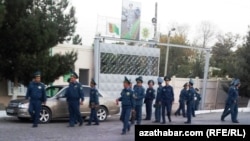 Trkmenistan. Polisiýa işgärleri. Bezeg suraty