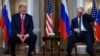 Президент США Дональд Трамп (ліворуч) та лідер РФ Володимир Путін, Гельсінкі, 16 липня 2018 року