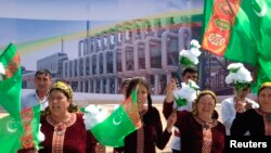 Участники официальных праздничных мероприятий, Туркменистан.