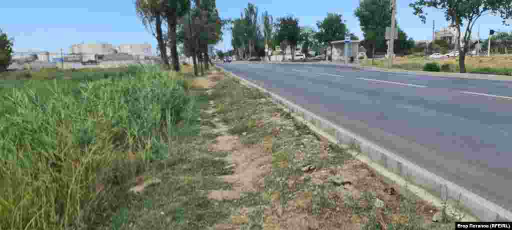 У районі нафтобази Феодосії відсутні тротуари